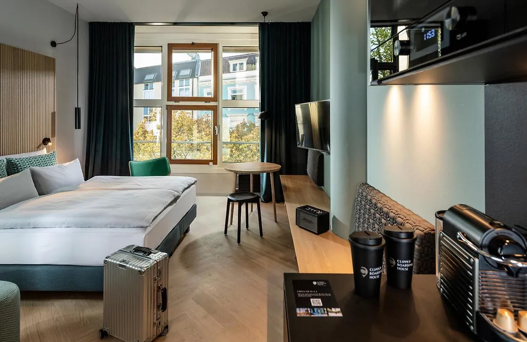 Clipper Boardinghouse - Hamburg-Michel-1
